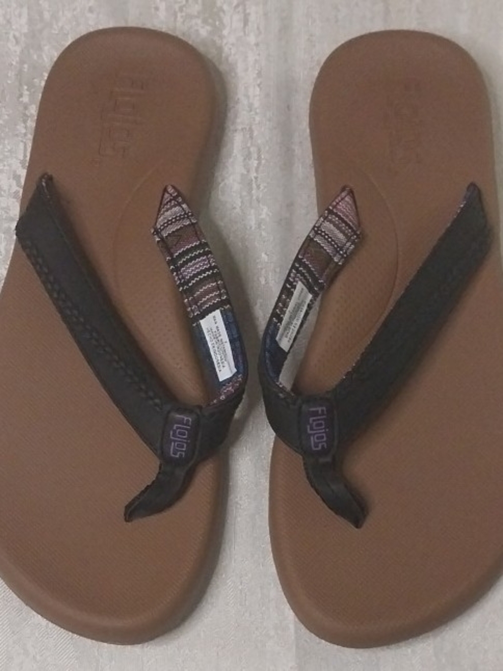 Flojos Brown Flip Flops with Patterned Straps Size 7
